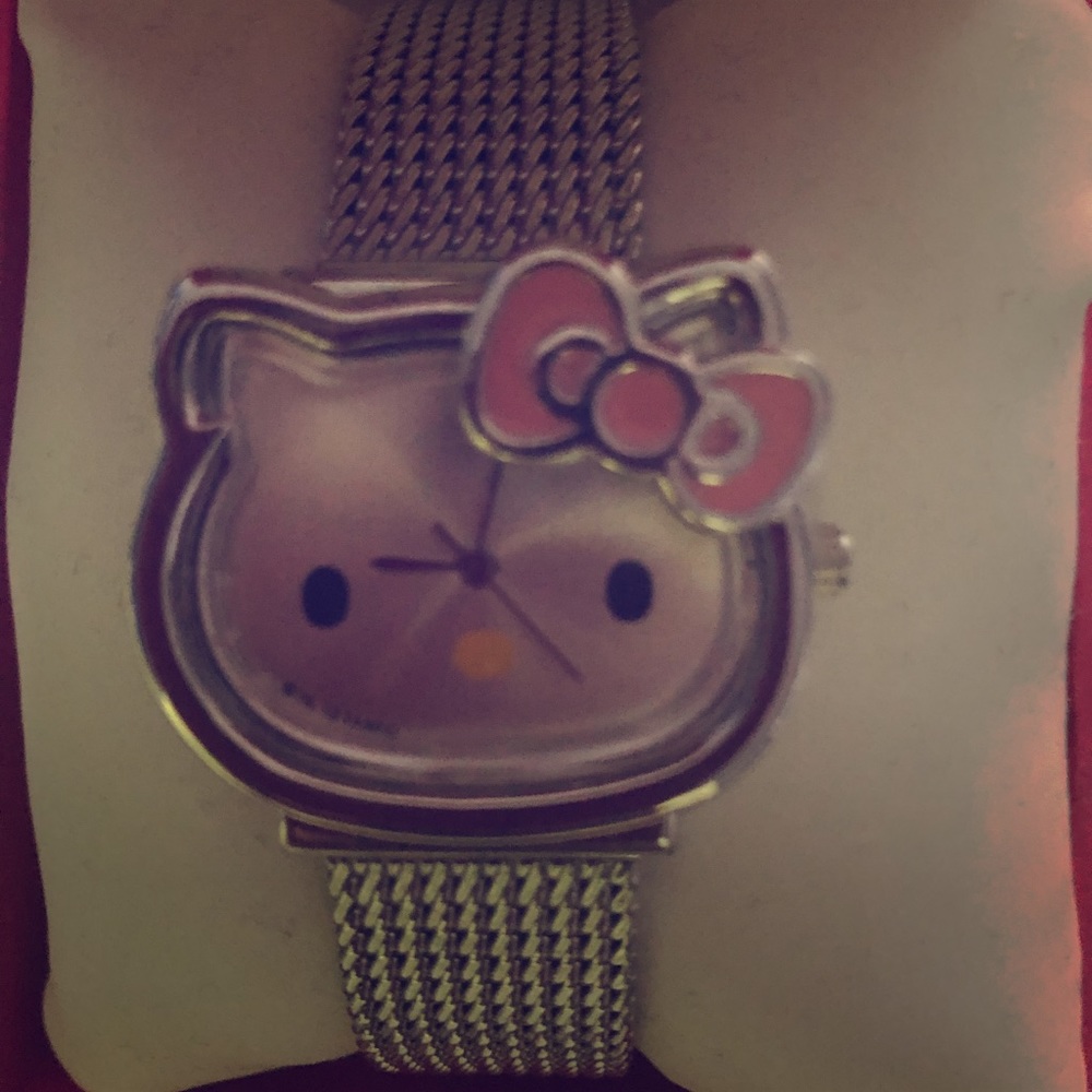 Silver Hello Kitty watch
